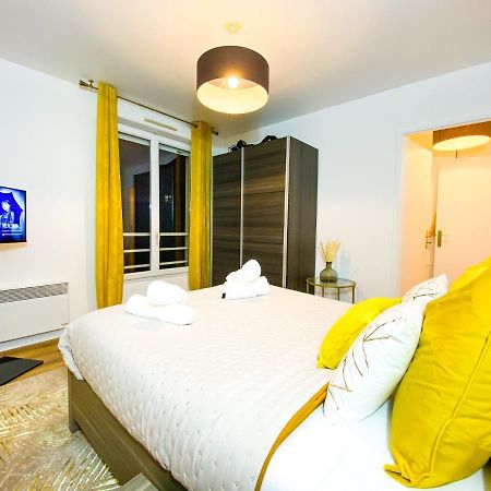 The Golden House * Parking * Garden Apartment Corbeil-Essonnes Bagian luar foto
