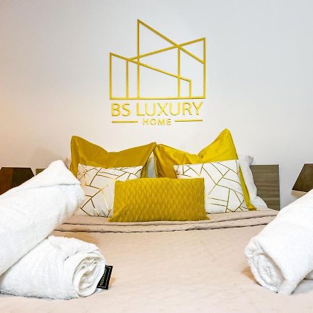 The Golden House * Parking * Garden Apartment Corbeil-Essonnes Bagian luar foto