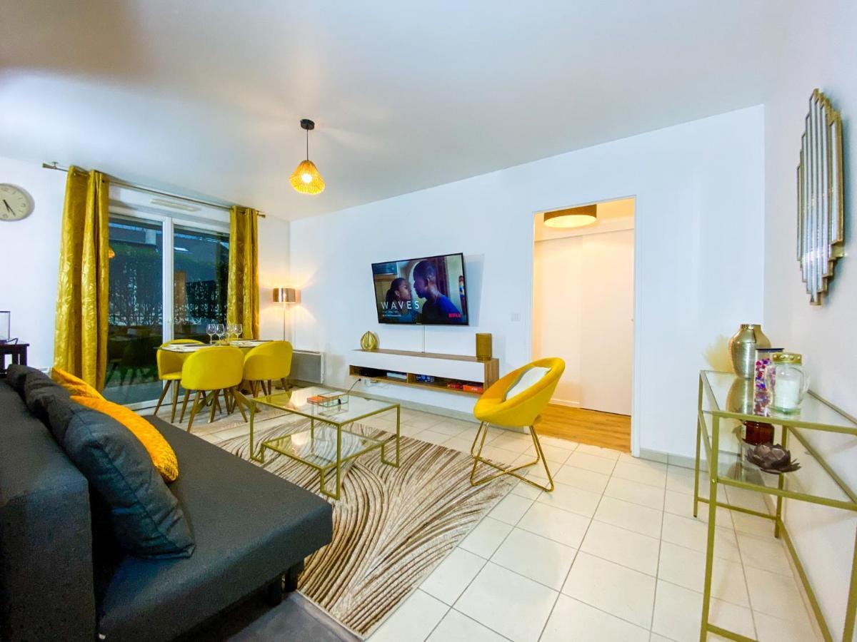 The Golden House * Parking * Garden Apartment Corbeil-Essonnes Bagian luar foto