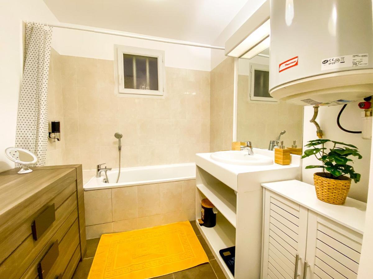 The Golden House * Parking * Garden Apartment Corbeil-Essonnes Bagian luar foto