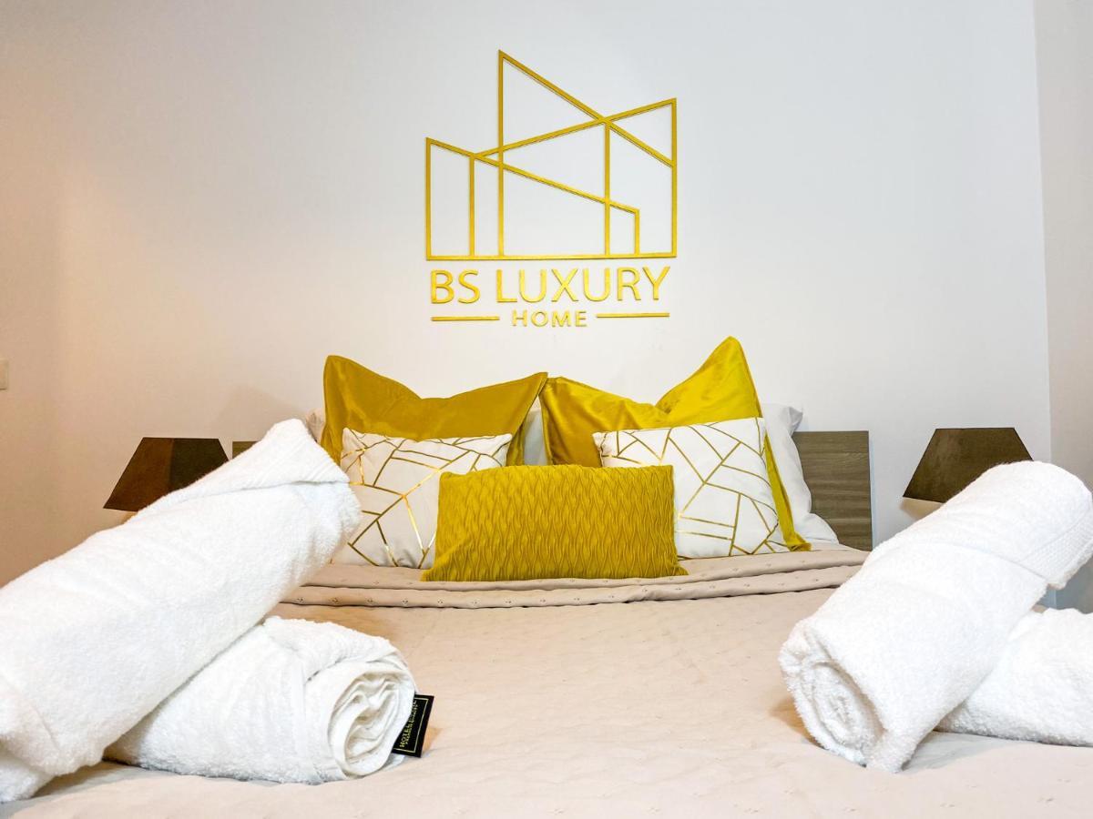 The Golden House * Parking * Garden Apartment Corbeil-Essonnes Bagian luar foto