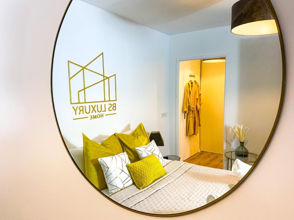 The Golden House * Parking * Garden Apartment Corbeil-Essonnes Bagian luar foto